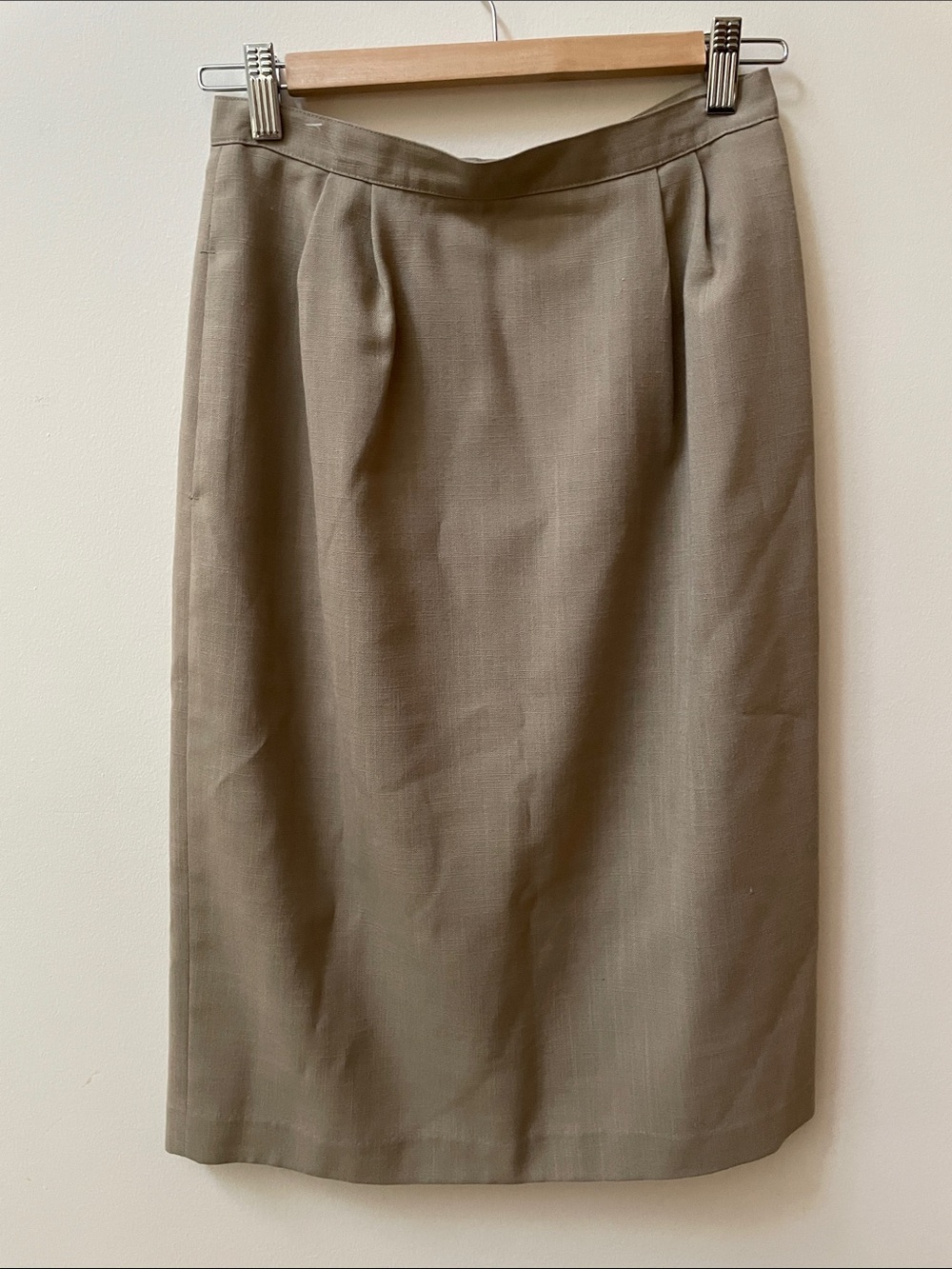 Vintage Classic Tan Pencil Skirt